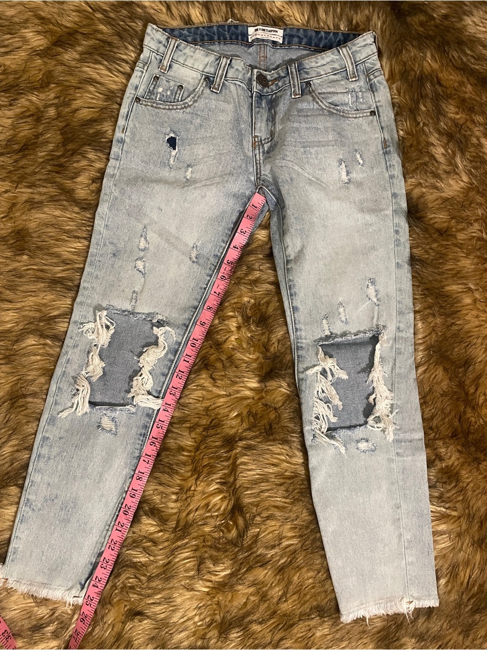 One xOneTeaspoon-Distressed jeans size 25.